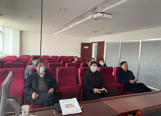 關(guān)于收看“高舉偉大旗幟、牢記領(lǐng)袖囑托、做到‘兩個(gè)確?！钊雽W(xué)習(xí)貫徹省第十一次黨代會(huì)精神集中宣講視頻”的活動(dòng)簡(jiǎn)報(bào)